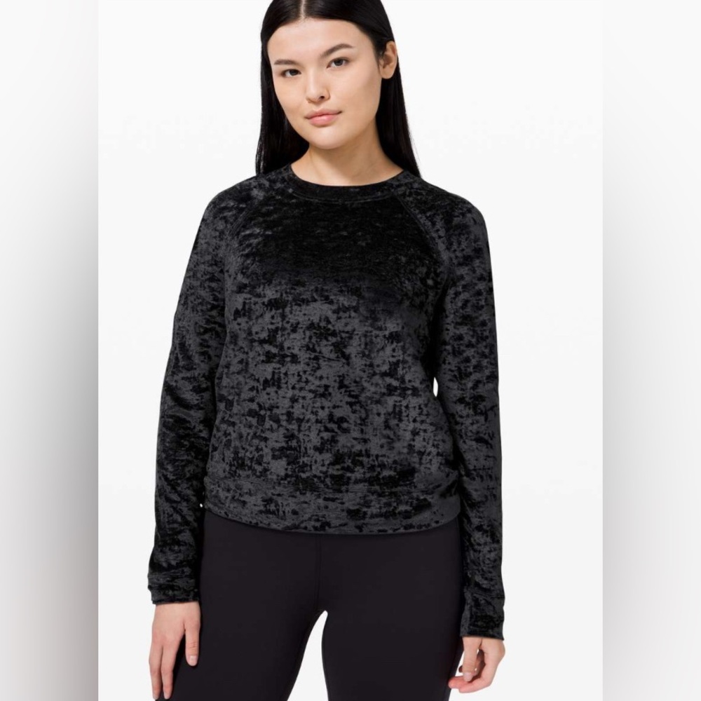 Lululemon Warm Down Crew‎ *Crushed Velvet
Black